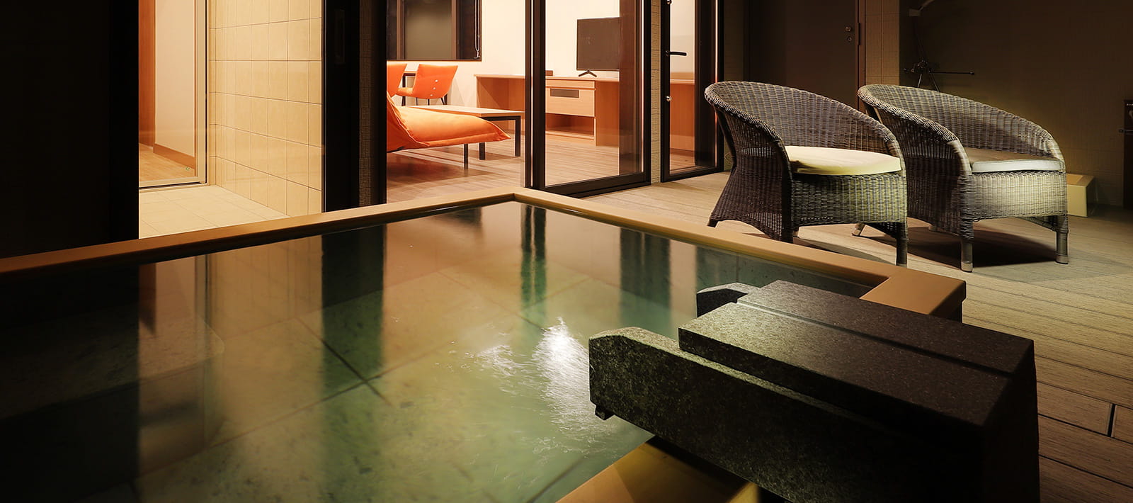 デラックス和洋室 1F